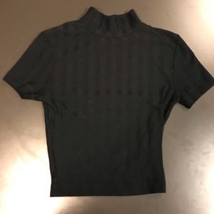 UO turtleneck xs black crop top